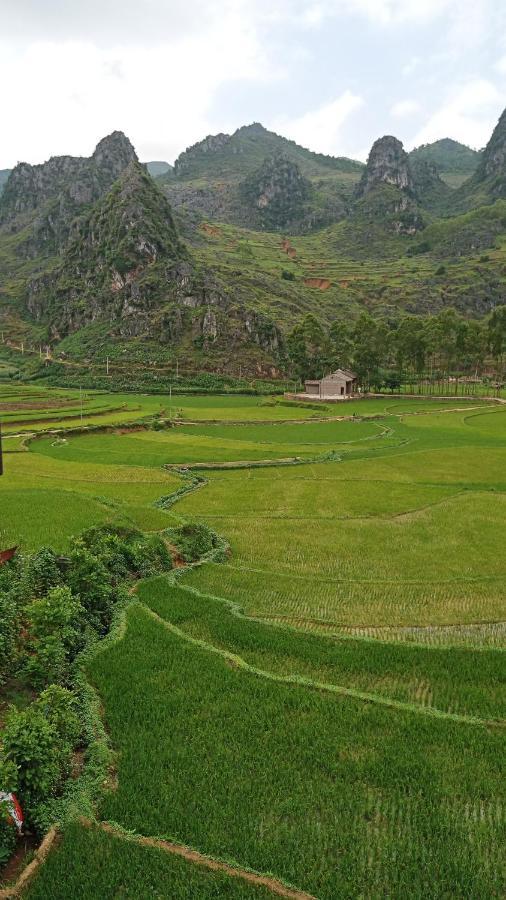 Hotel Cao Nguyen Đồng Văn Esterno foto