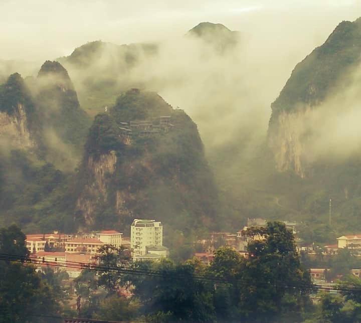 Hotel Cao Nguyen Đồng Văn Esterno foto